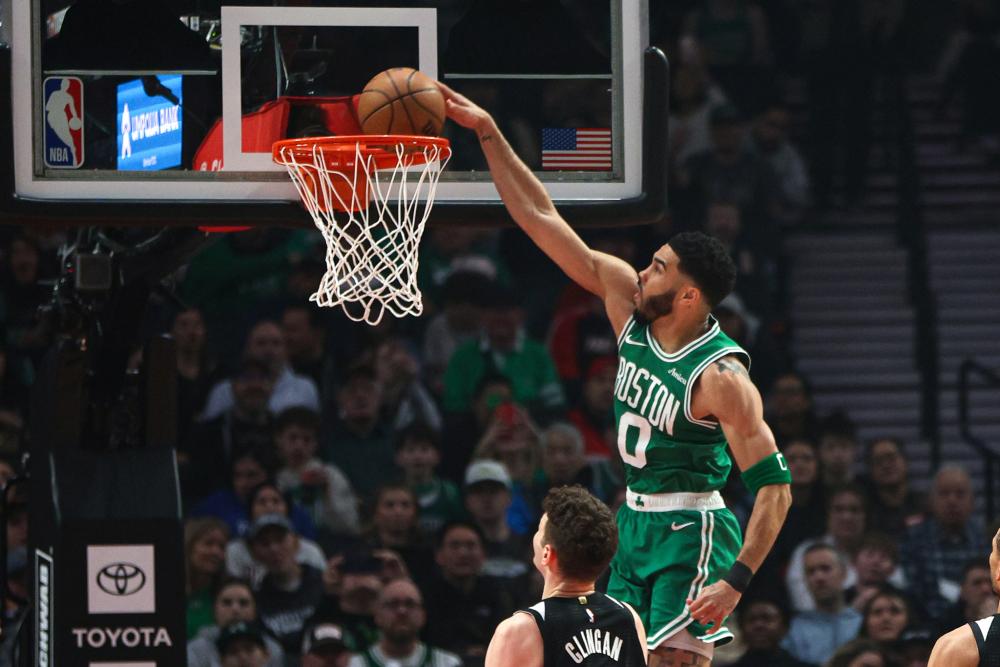 赛中显而易 赛中显而易