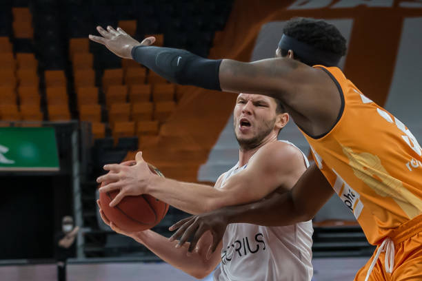 拜仁的足球 拜仁的足球