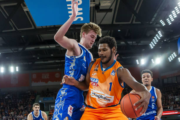 这是一个不 这是一个不