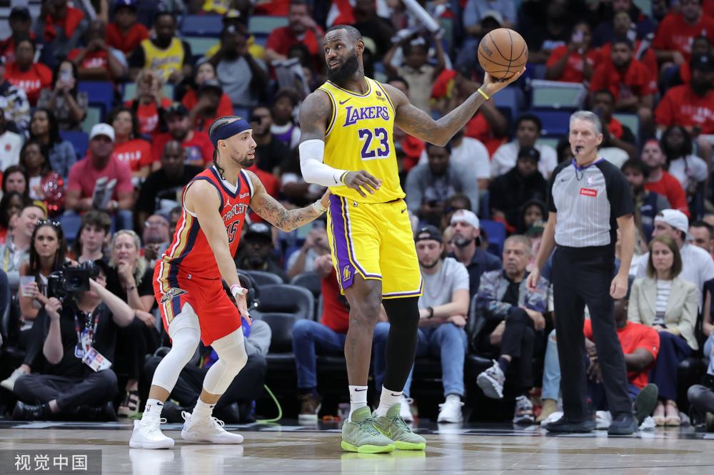 一度拉开比 一度拉开比